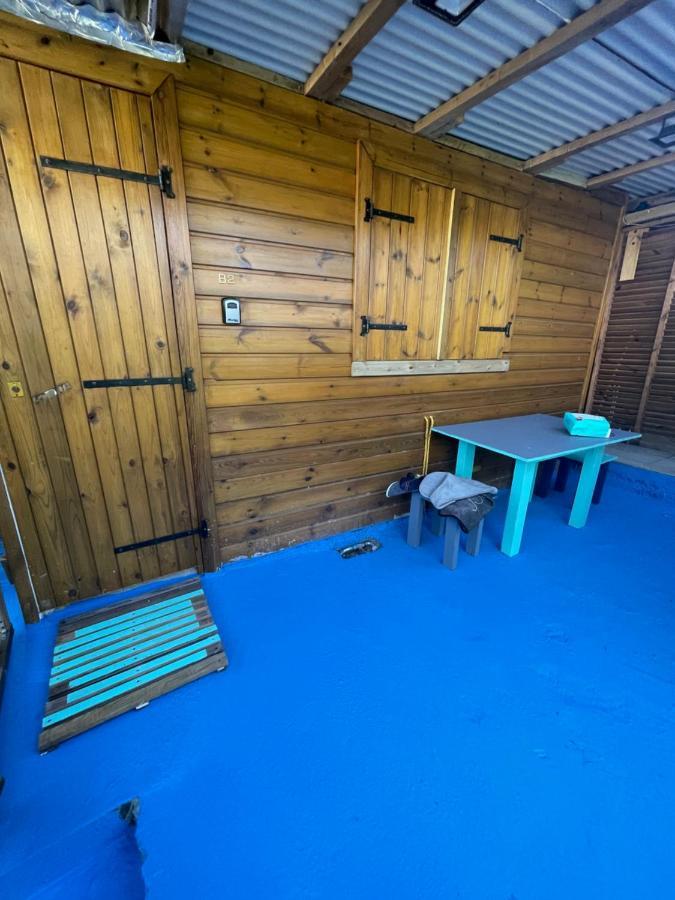 2 Bungalows Au Bord De La Plage De Montal A Moule Loues Individuellement Ou Ensemble ル・ムル エクステリア 写真