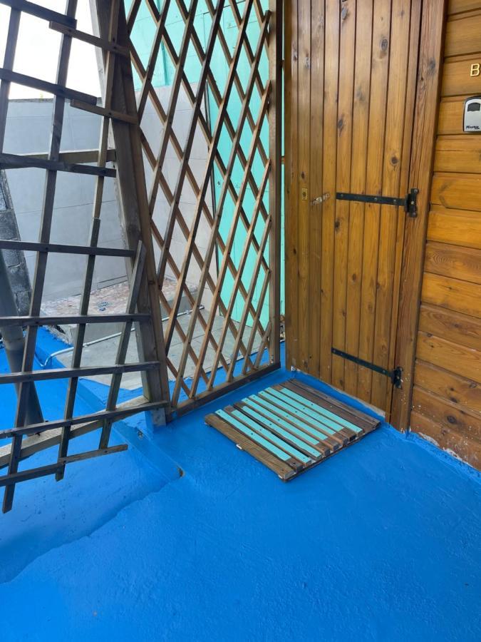 2 Bungalows Au Bord De La Plage De Montal A Moule Loues Individuellement Ou Ensemble ル・ムル エクステリア 写真